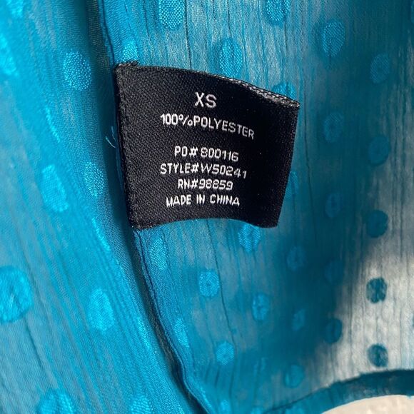 1118 by Walter Baker Sheer Teal Button-Front Blouse – XS - Picture 3 of 9